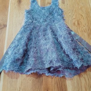 Fancy frock grey