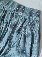 Women Grey Print Skirt Women Grey Print Skirt